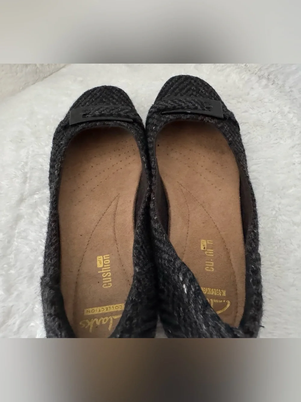 Clarks Cushion Soft black/gray herringbone tweed textile flats size 7.5M womens